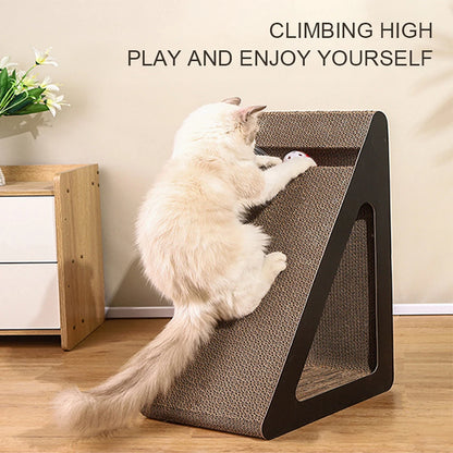 Griffoir chat ergonomique en carton avec jouets intégrés