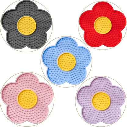 Tapis de léchage pour chat en silicone pour une dégustation apaisante