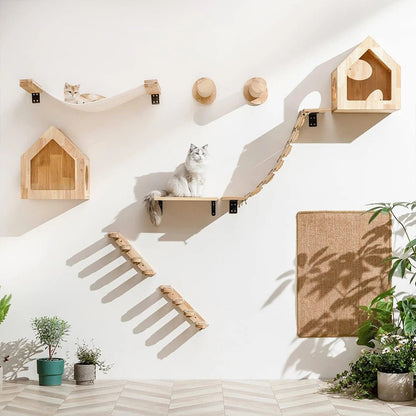 Arbre a chat mural gain de place