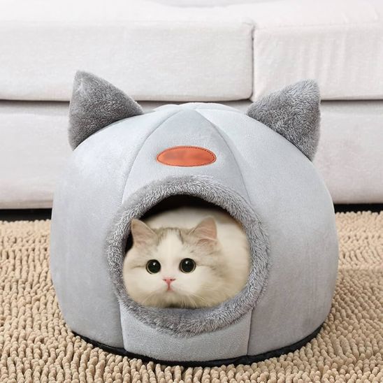 caverne chat forme tete chat gris interieur